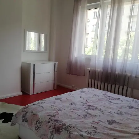 Apartment Center Cozy And Spacious