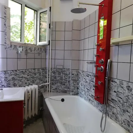 Center Cozy And Spacious Apartment Sofia