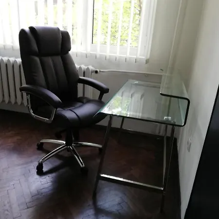Center Cozy And Spacious Σόφια